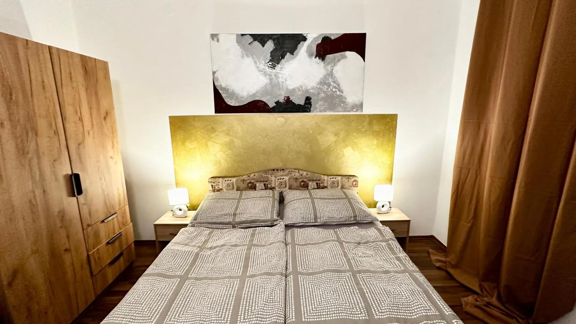 Cozy Apartment Nelo Near The Beach Vir